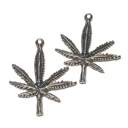 S925 Silver Oxidised Marijuana Leaf Charm Pendant 23X25.6mm