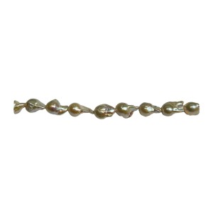 Pearls Baroque Cream 18mm to 25mm long