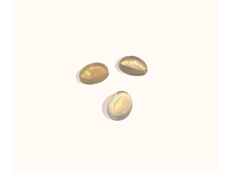 Ethiopian Opal Cabochon 5x7mm