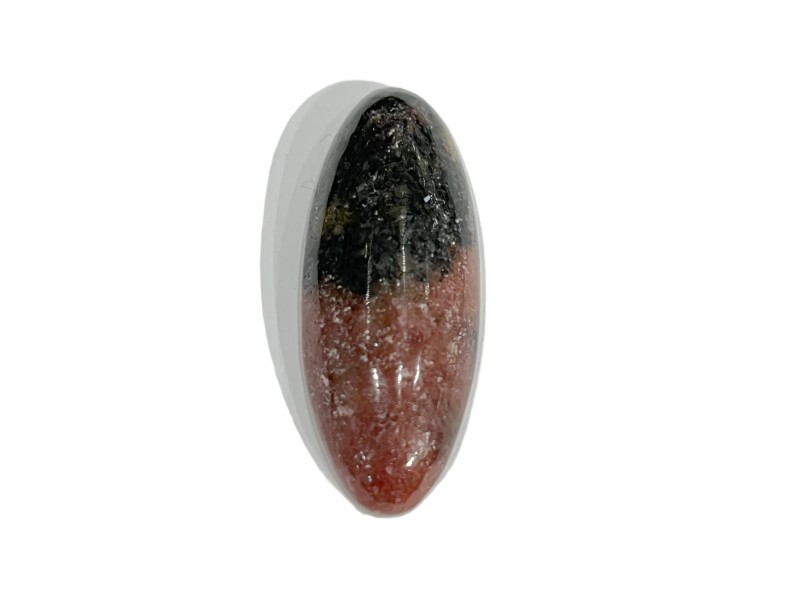 52ct RHODONITE 4.3x1.8cm CABOCHON